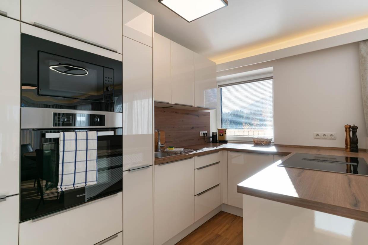 Waldrand Apartments Ramsau am Dachstein Exterior photo